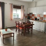 Zesty Orange By Ithouse Apartamento